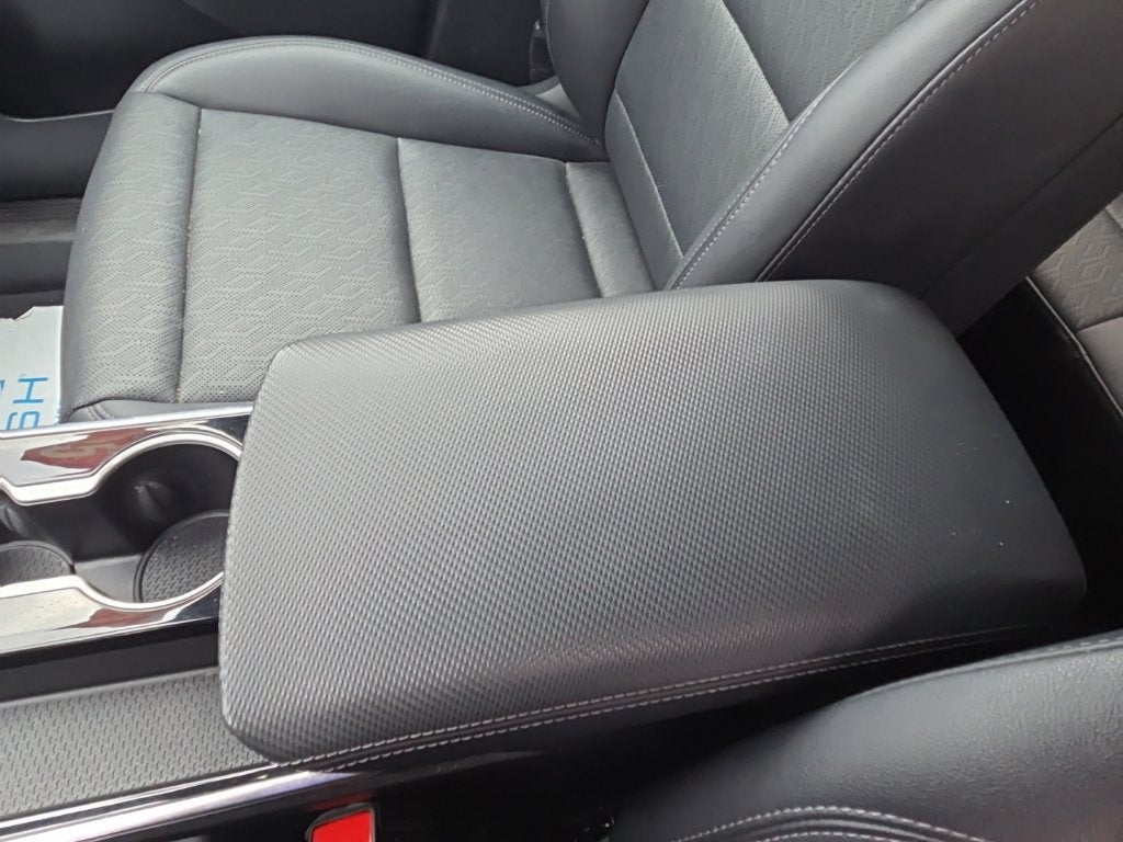 2025 Chevrolet Equinox LT - Photo 32