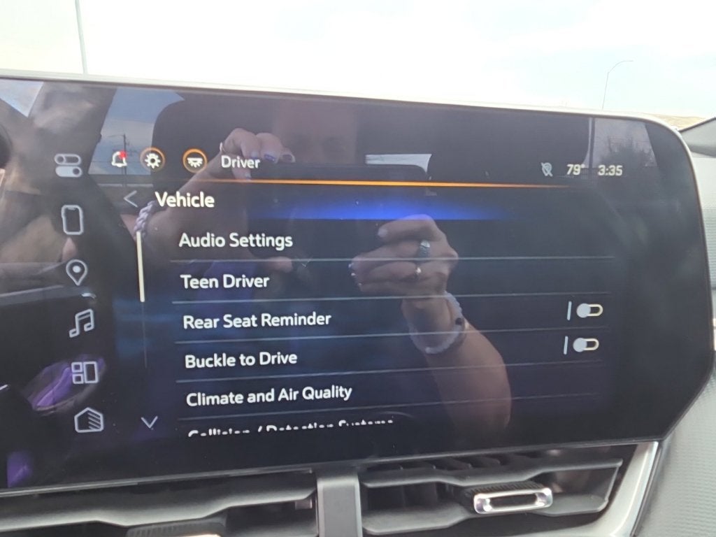2025 Chevrolet Equinox LT - Photo 42