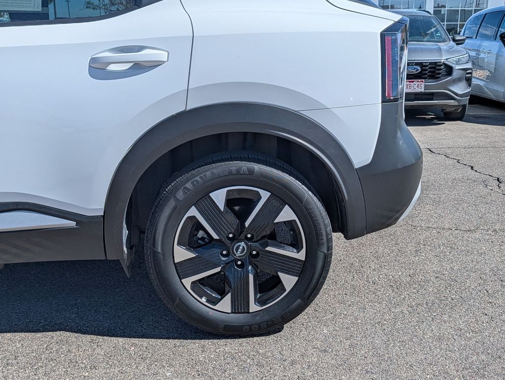 2025 Nissan Kicks SV AWD - Photo 13
