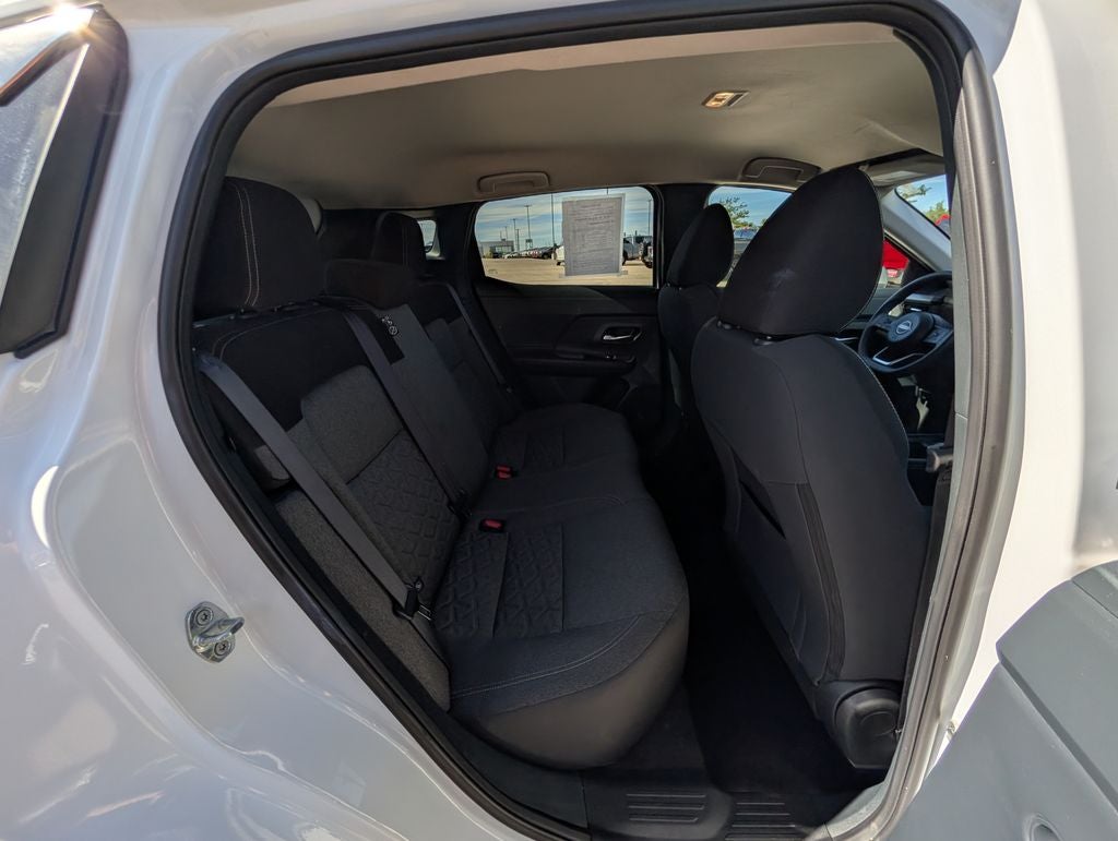 2025 Nissan Kicks SV AWD - Photo 40