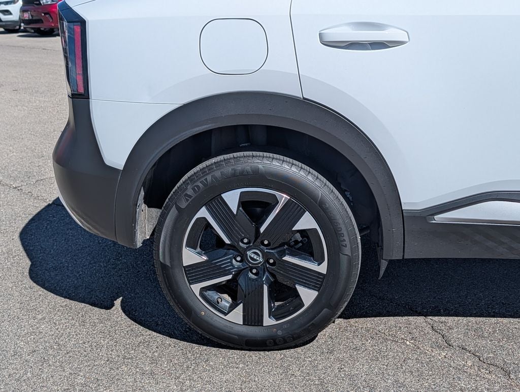2025 Nissan Kicks SV AWD - Photo 6