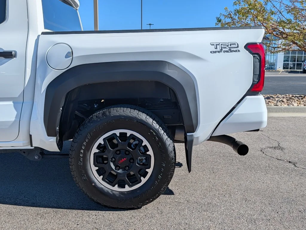 2026 Toyota Tacoma TRD Off Road - Photo 11