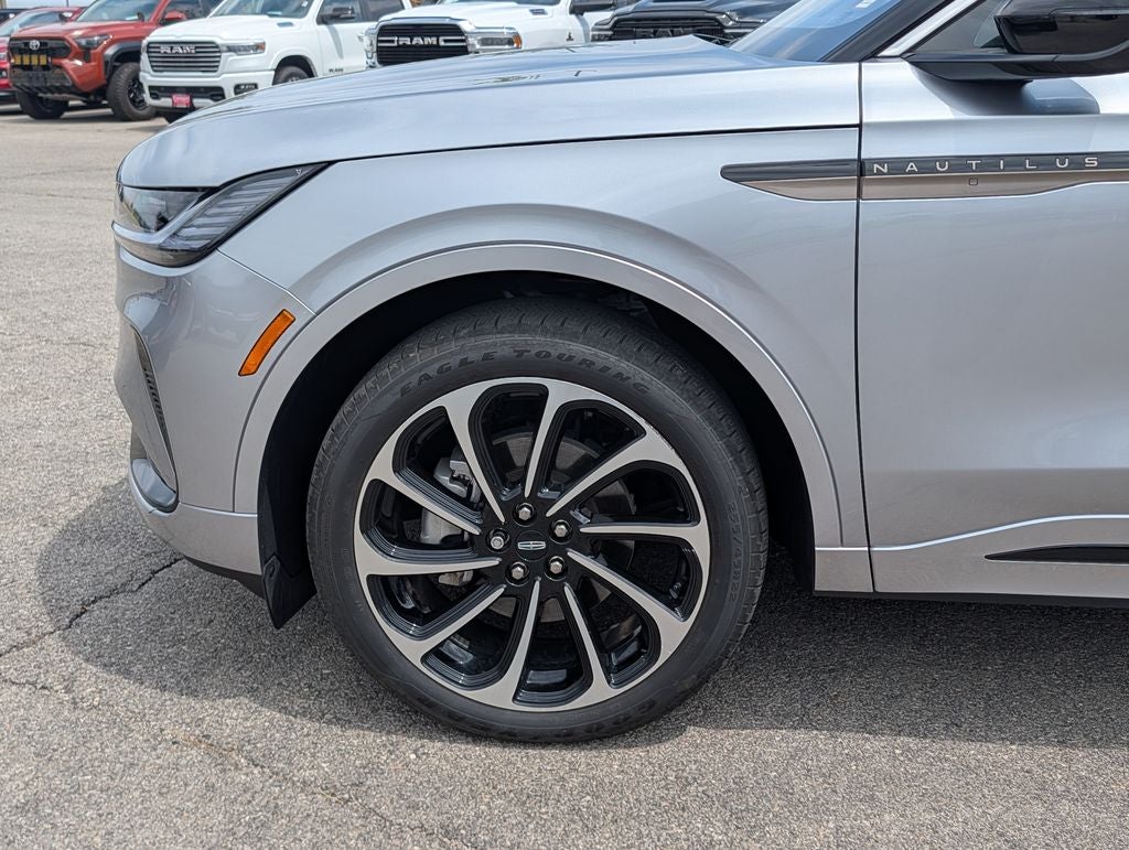 2025 Lincoln Nautilus Black Label - Photo 17