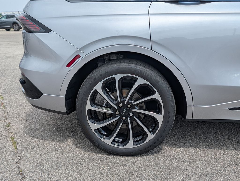 2025 Lincoln Nautilus Black Label - Photo 6