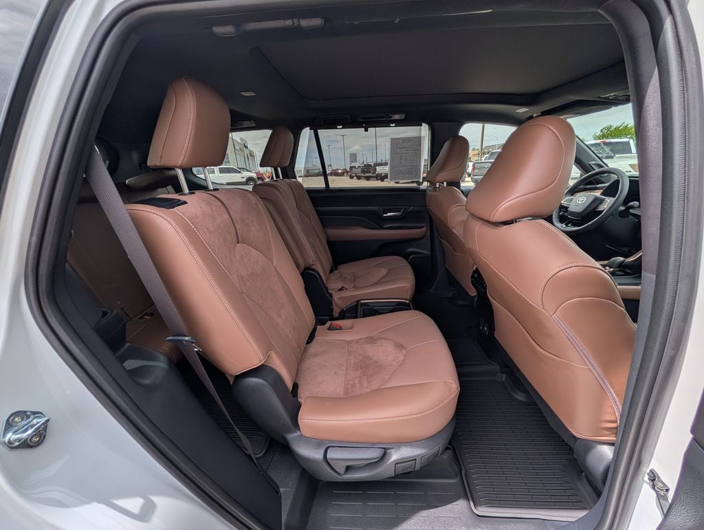 2026 Toyota Grand Highlander Platinum - Photo 51