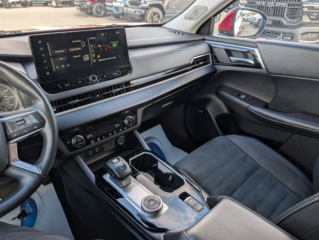 2025 Mitsubishi Outlander SE - Photo 26