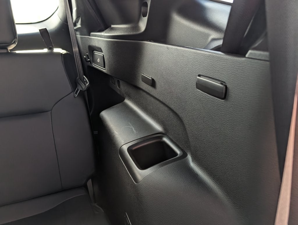 2025 Mitsubishi Outlander SE - Photo 41