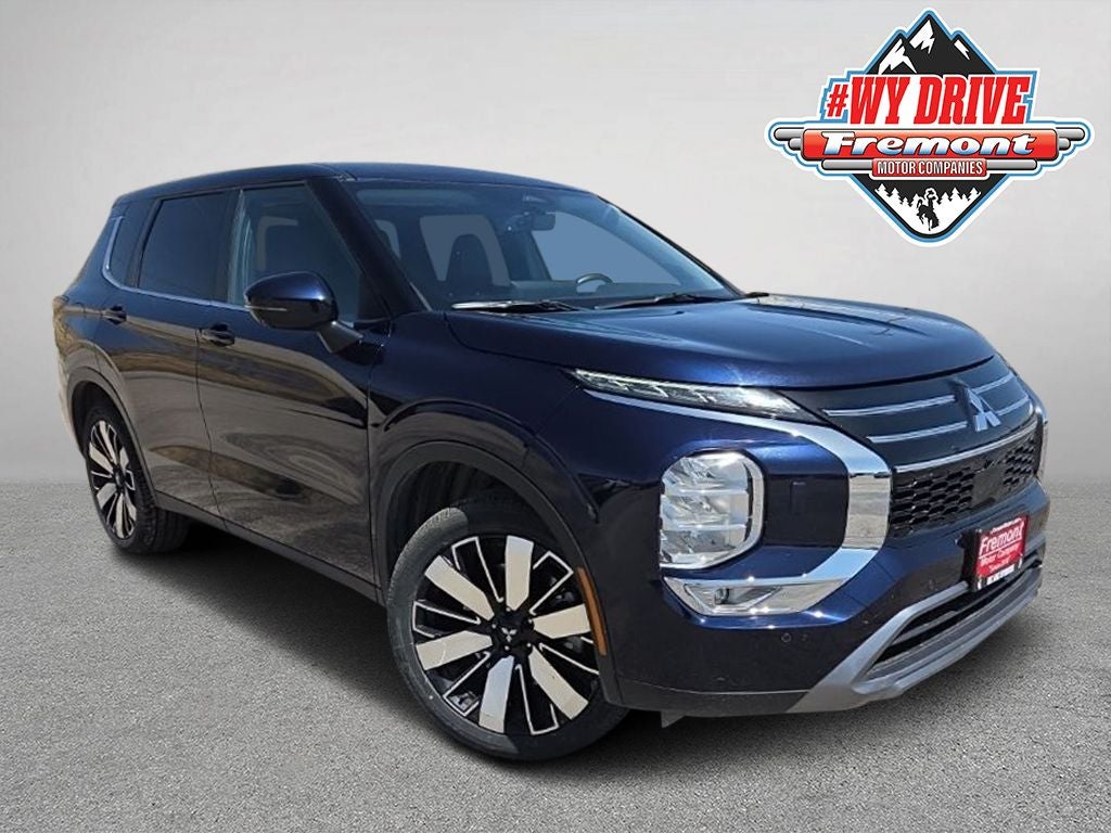 2025 Mitsubishi Outlander SE S-AWC's photo