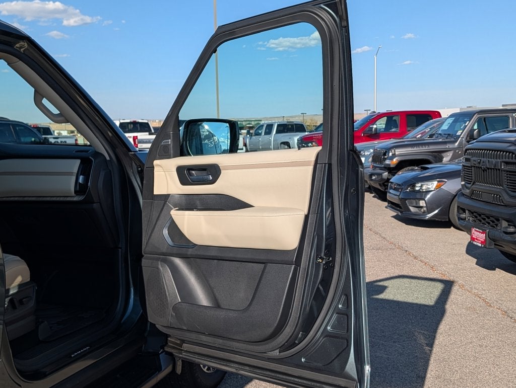 2026 Nissan Armada Platinum - Photo 52