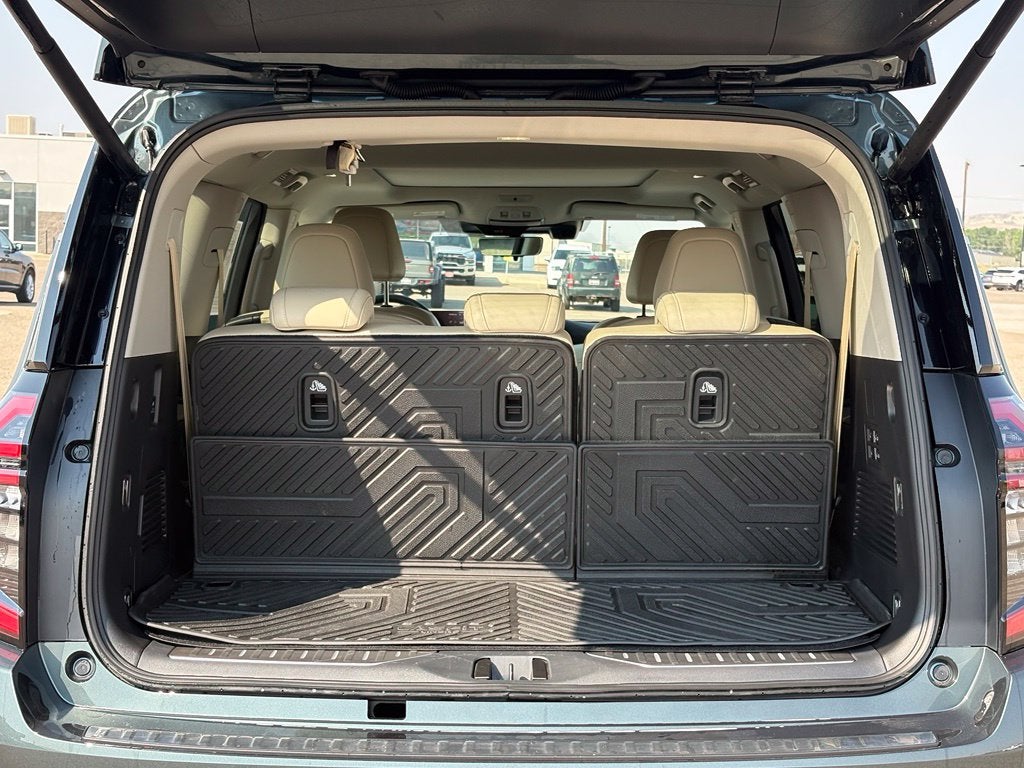 2026 Nissan Armada Platinum 4WD