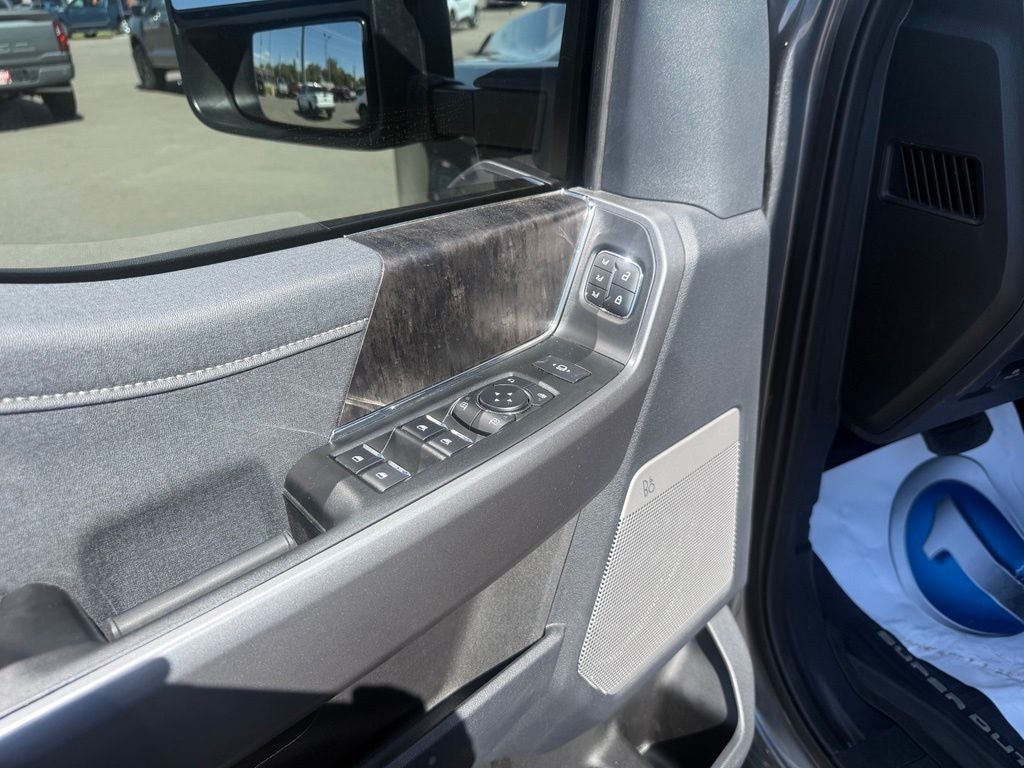 2025 Ford F-250SD Lariat