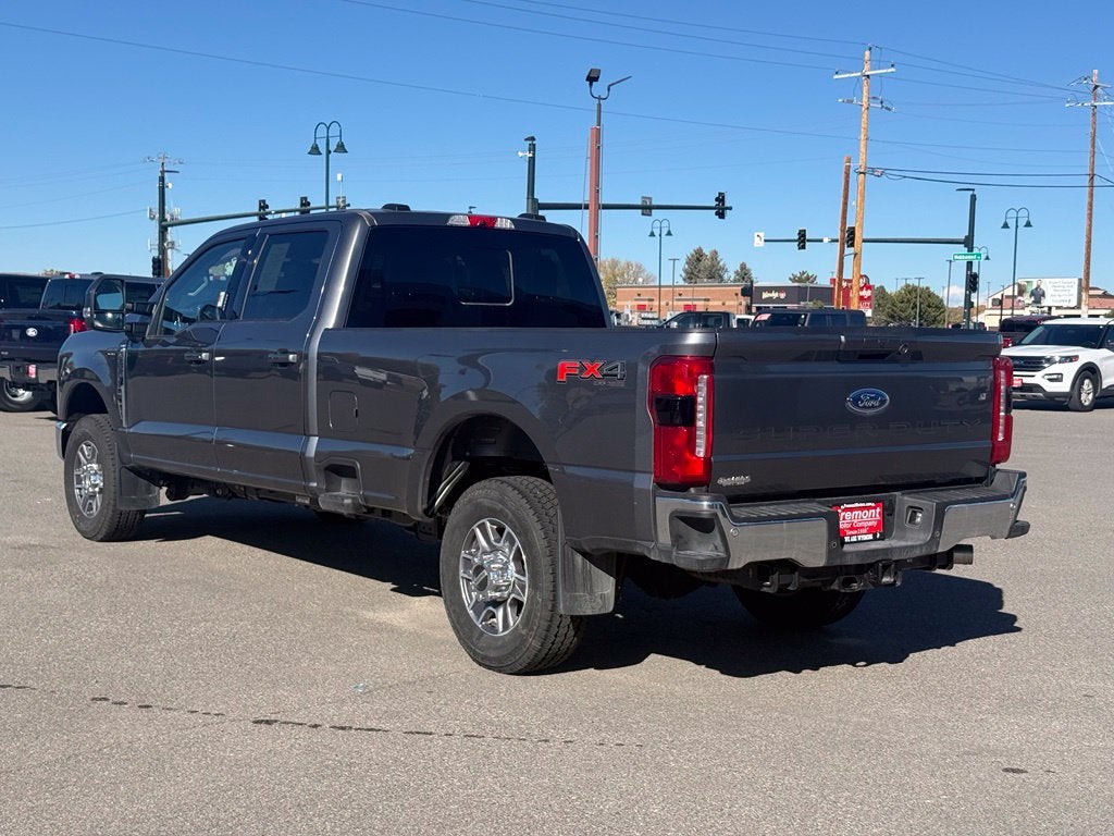 2026 Ford F-350SD Lariat