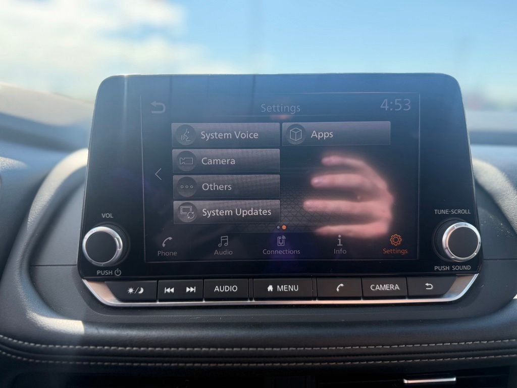 2025 Nissan Rogue SV