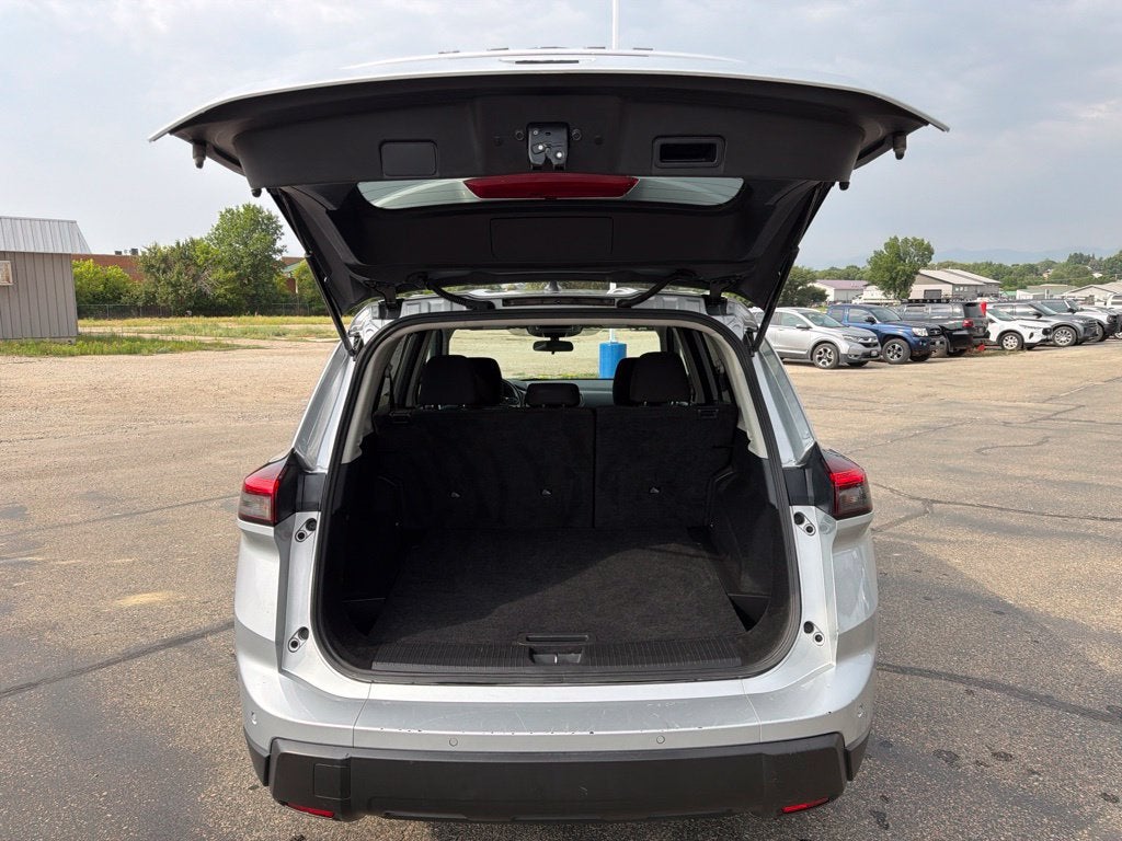 2024 Nissan Rogue S