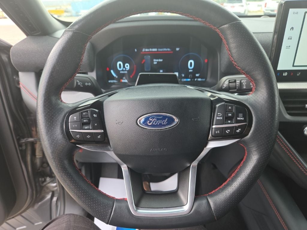 2025 Ford Explorer ST-Line 4WD