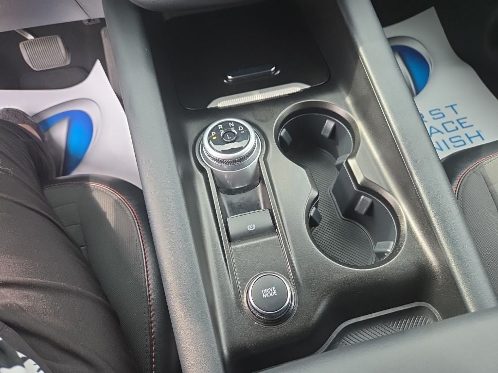 2025 Ford Explorer ST-Line 4WD
