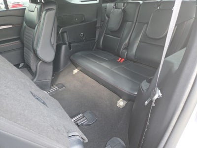 2025 Ford Explorer ST-Line 4WD