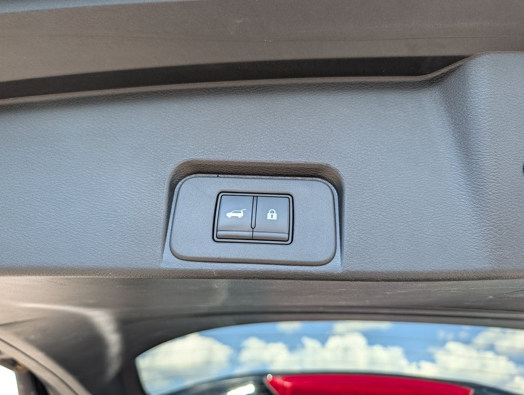 2025 Nissan Rogue SV AWD