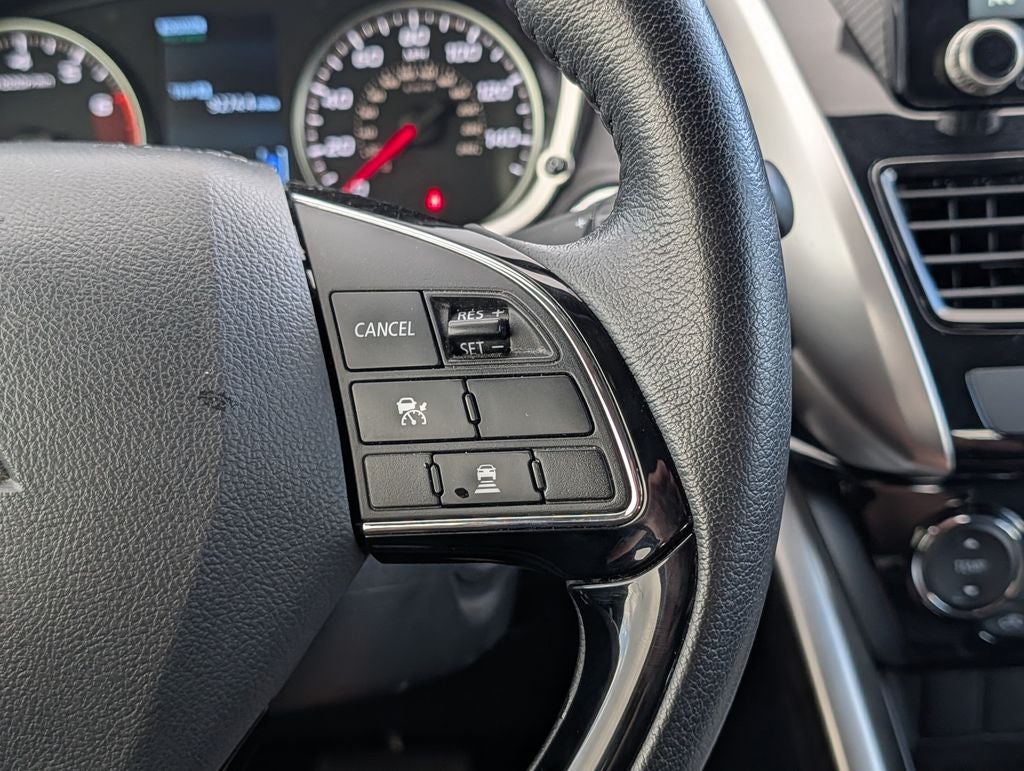 2025 Mitsubishi Eclipse Cross SE