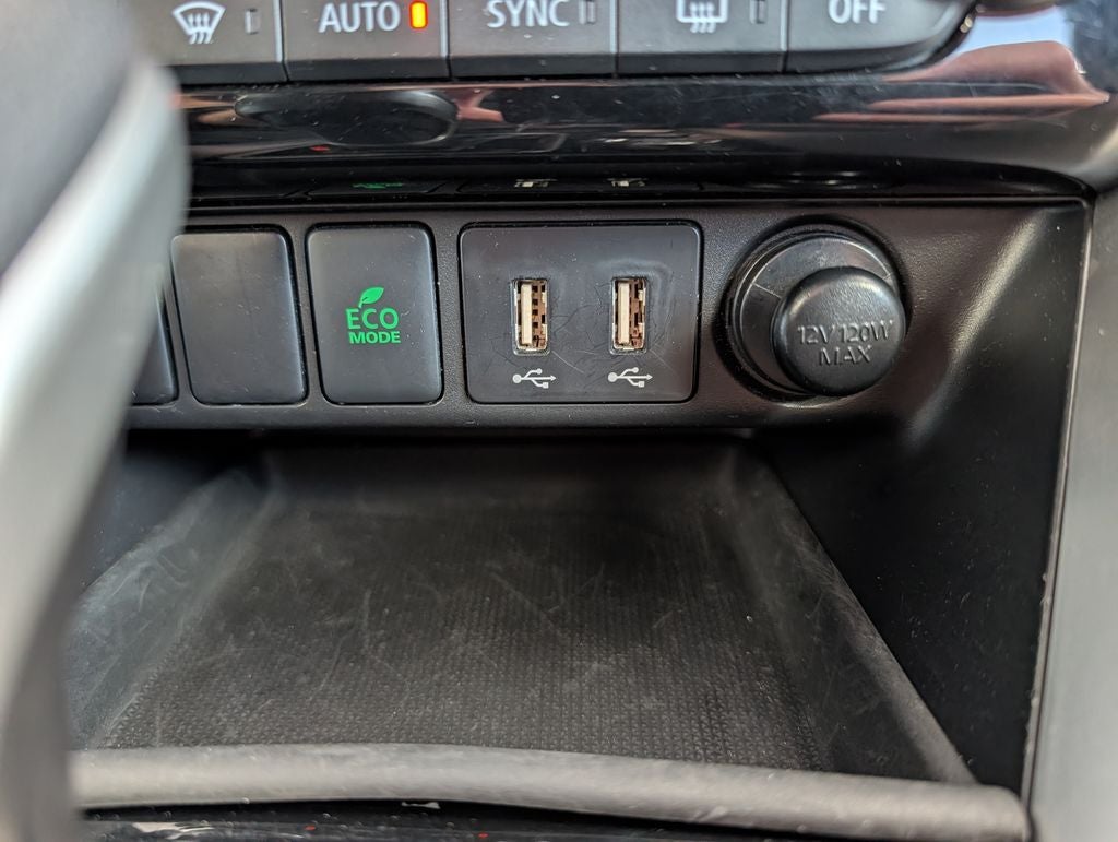 2025 Mitsubishi Eclipse Cross SE