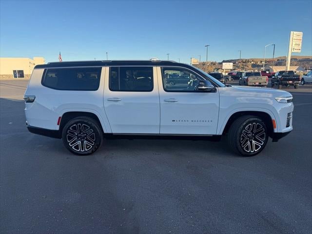 2027 Jeep Grand Wagoneer L GRAND WAGONEER LONG WHEELBASE OVERLAND 4X4
