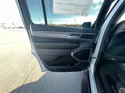 2026 Jeep Grand Wagoneer Limited Altitude