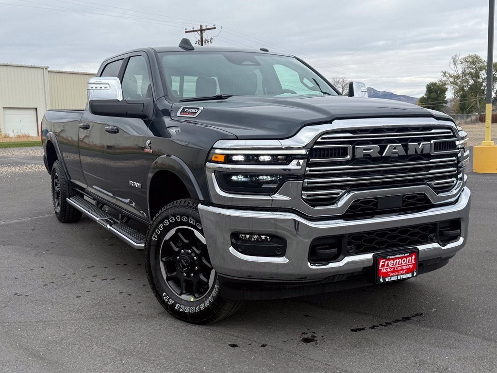2027 RAM 3500 RAM 3500 LARAMIE CREW CAB 4X4 8' BOX