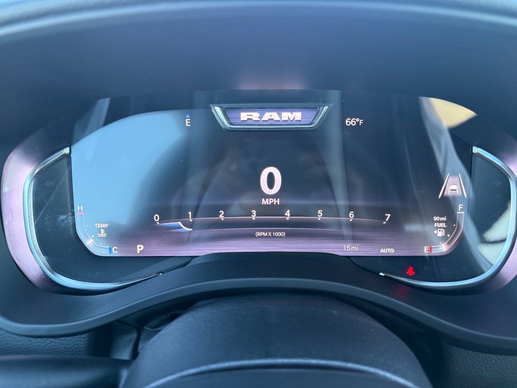 2027 RAM 1500 1500 BIG HORN CREW CAB 4X4 5'7' BOX