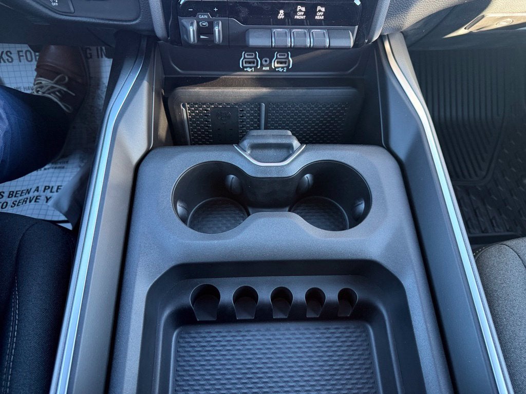 2027 RAM 1500 1500 BIG HORN CREW CAB 4X4 5'7' BOX