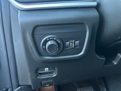 2026 Jeep Grand Cherokee Altitude