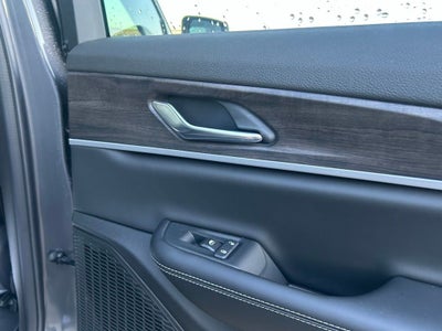 2026 Jeep Grand Cherokee Altitude