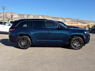 2027 Jeep Grand Cherokee Summit