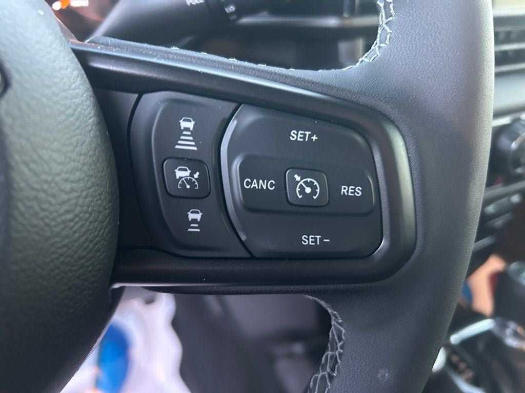 2025 Jeep Gladiator High Tide