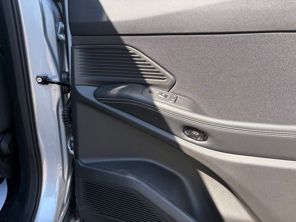 2026 Jeep Cherokee Laredo Hybrid