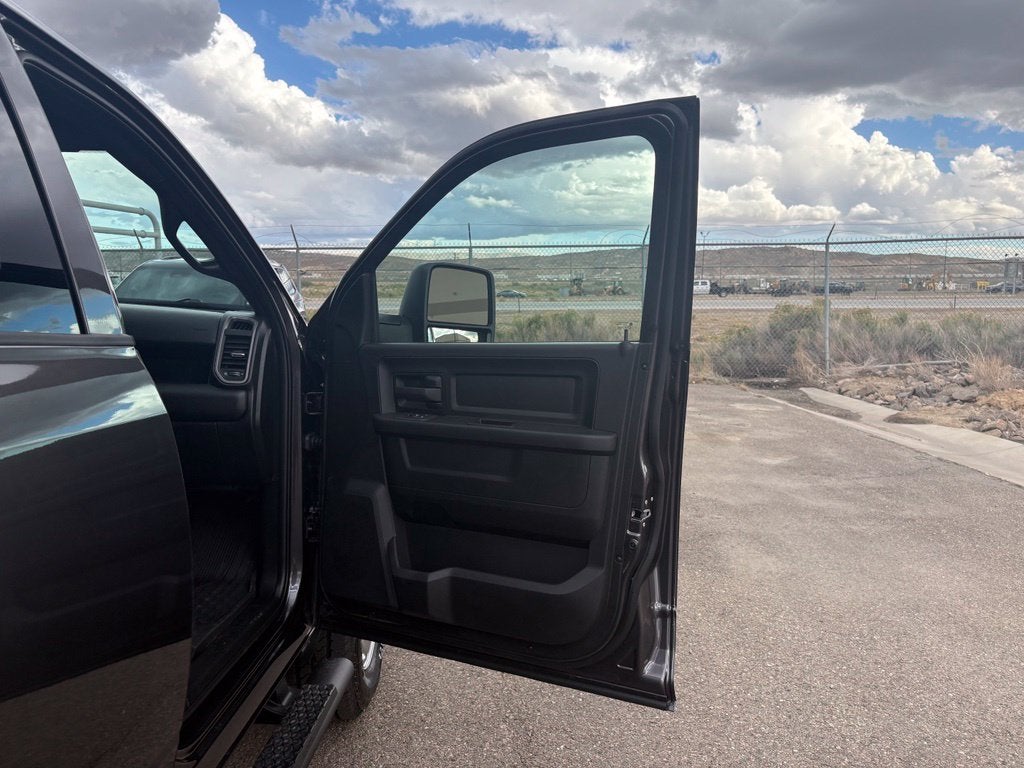 2027 RAM 3500 Tradesman
