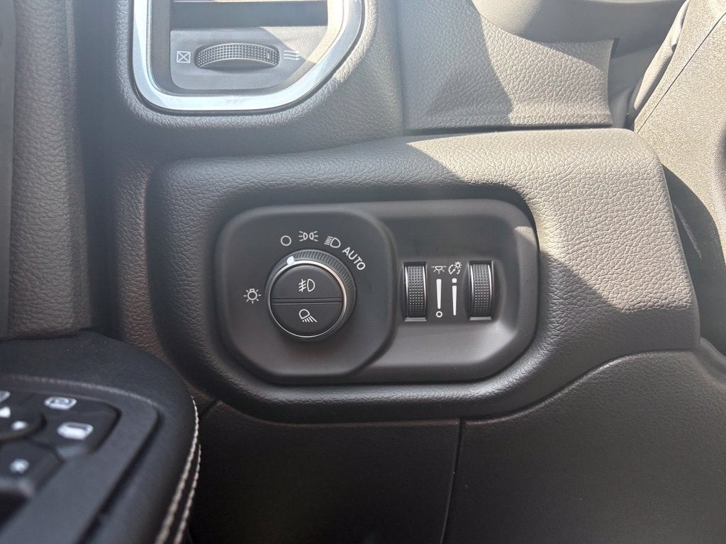 2027 RAM 3500 Laramie Night Edition