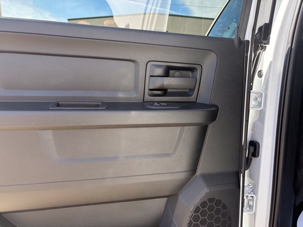 2027 RAM 3500 Tradesman DRW
