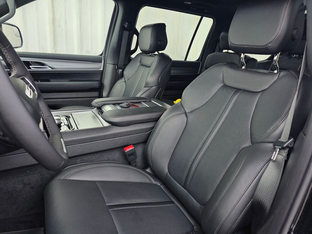 2026 Jeep Grand Wagoneer Upland