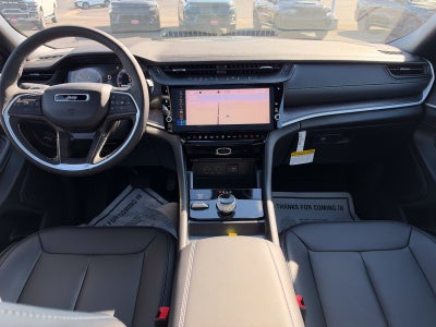 2027 Jeep Grand Cherokee LIMITED 4X4