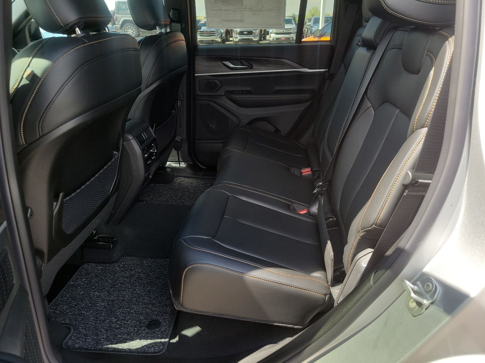 2026 Jeep Grand Cherokee 85th Anniversary Edition
