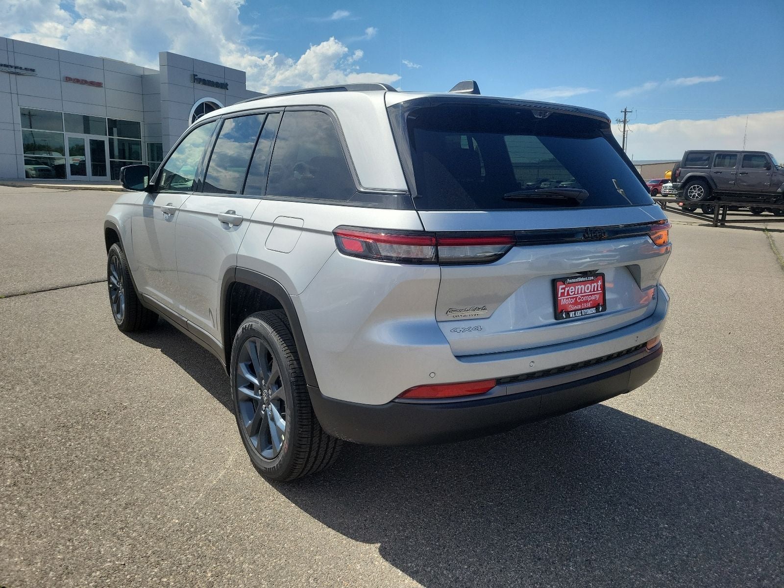 2026 Jeep Grand Cherokee 85th Anniversary Edition