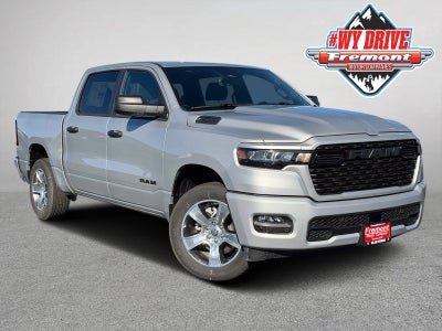 2027 RAM 1500 RAM 1500 EXPRESS CREW CAB 4X4 5'7' BOX
