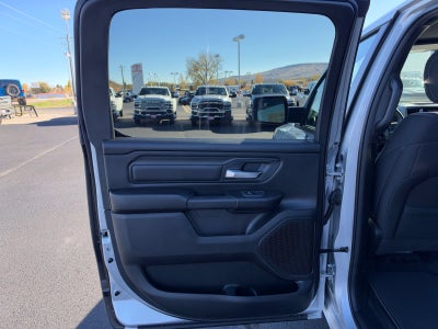 2027 RAM 1500 RAM 1500 EXPRESS CREW CAB 4X4 5'7' BOX
