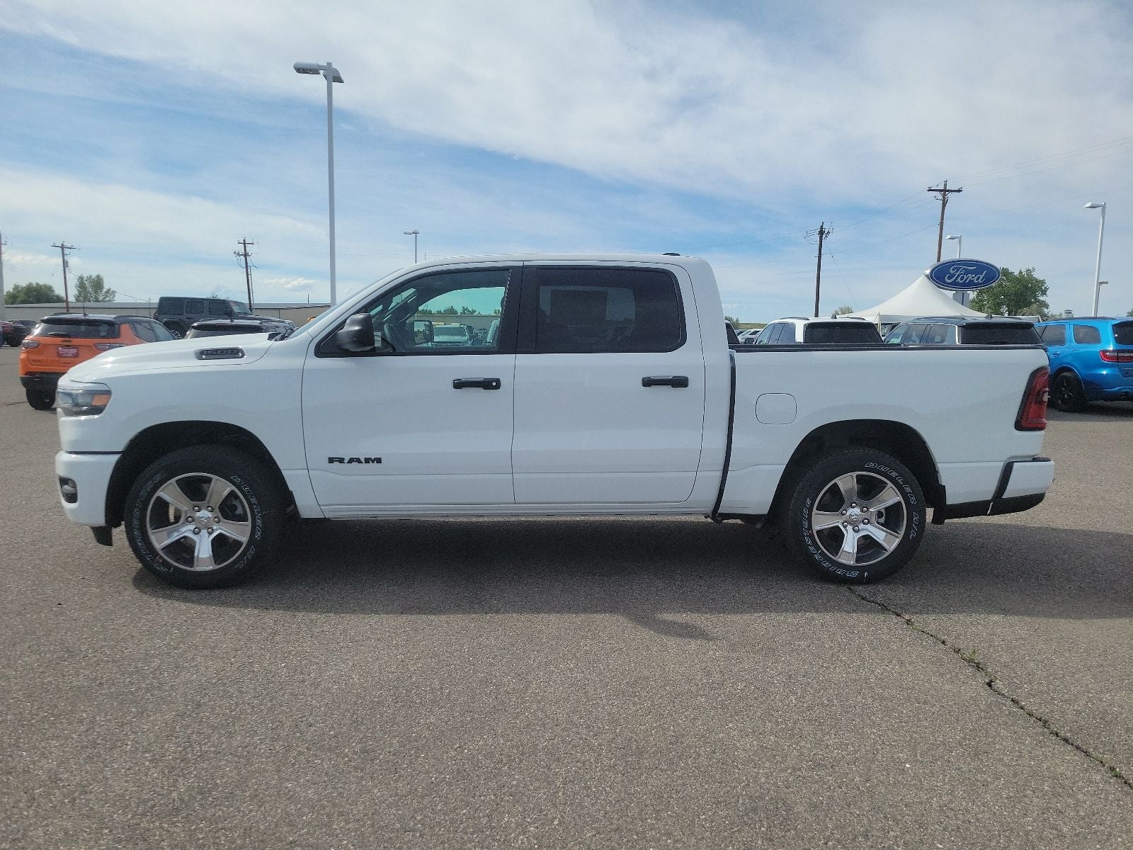 2026 RAM 1500 Express