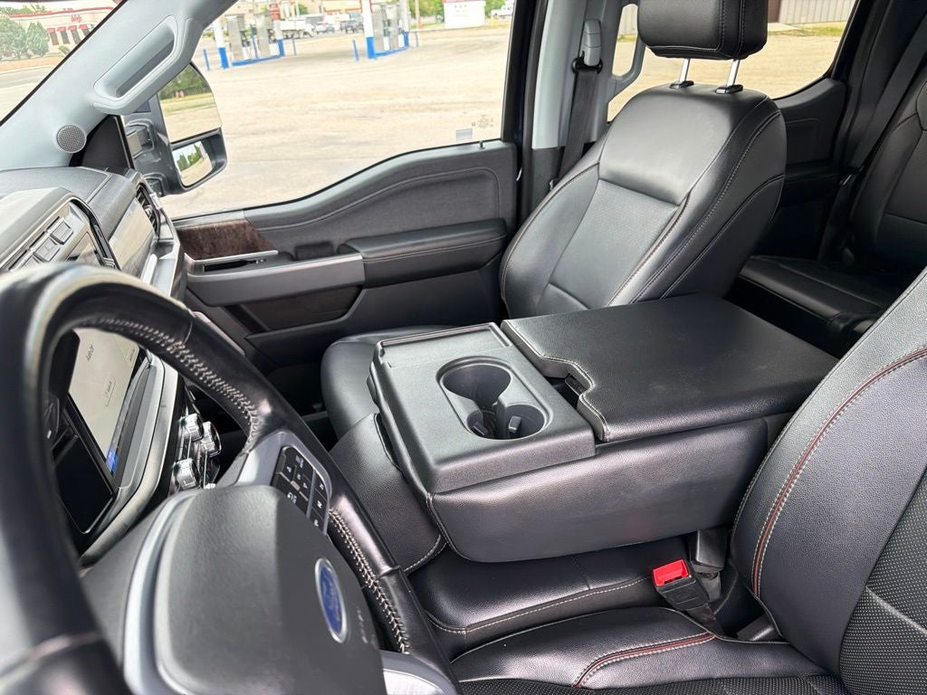 2023 Ford F-350SD Lariat Sport