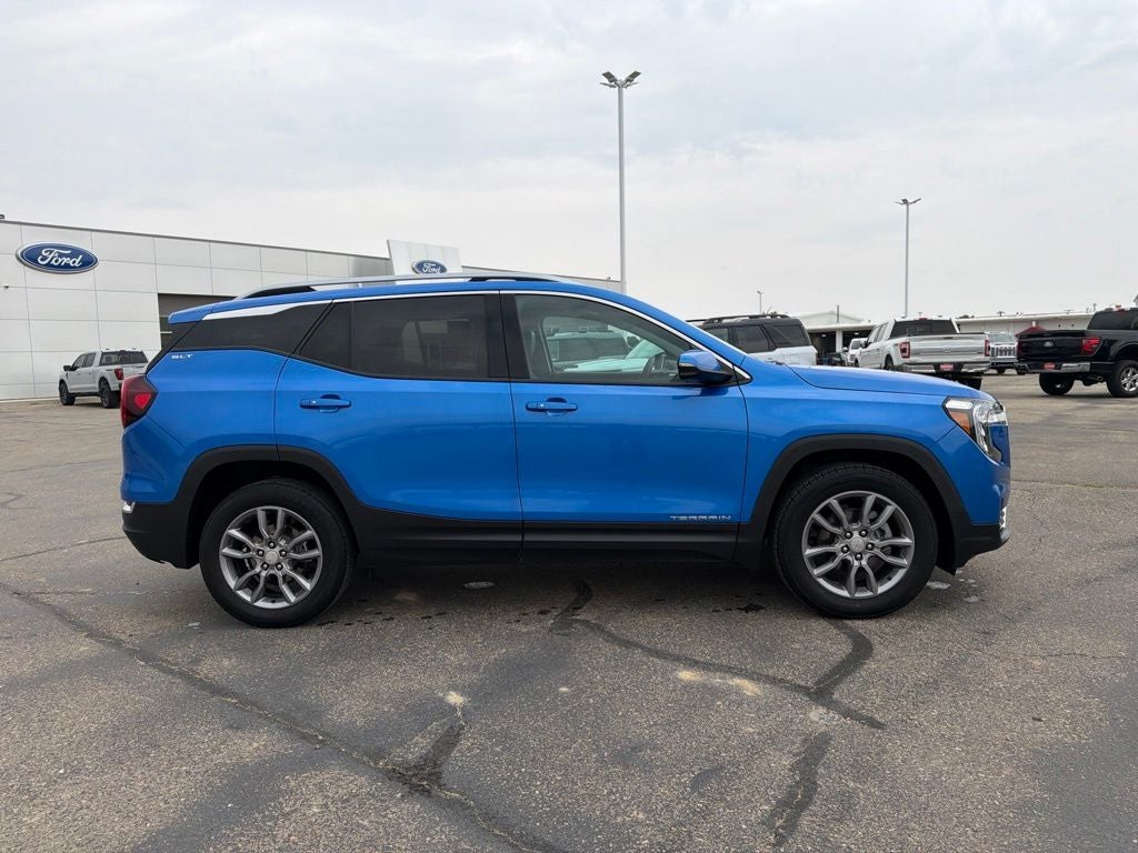 2024 GMC Terrain SLT