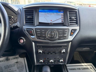 2020 Nissan Pathfinder SL