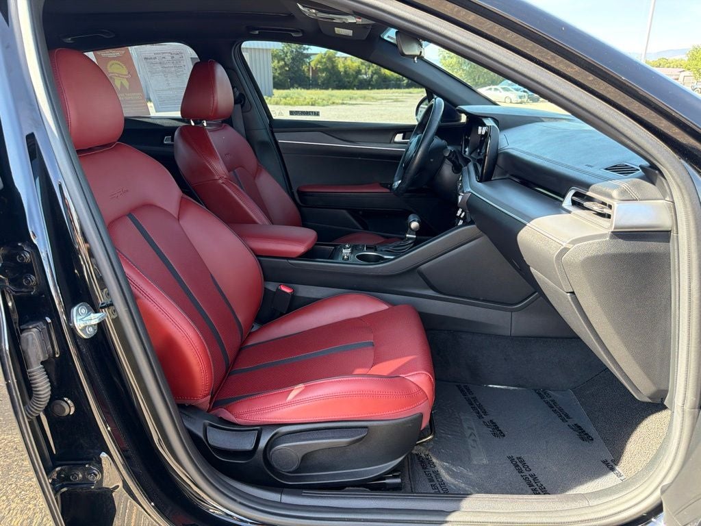 2024 Kia K5 GT-Line