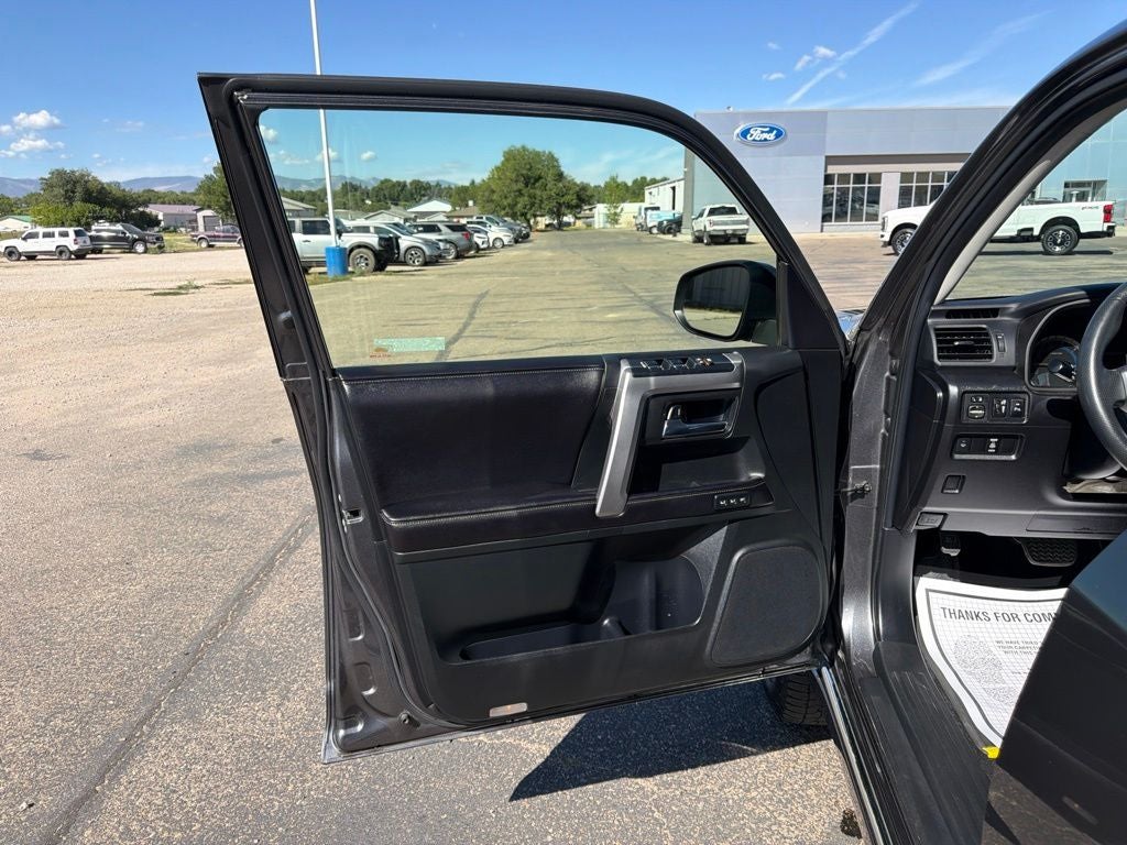 2016 Toyota 4Runner Limited