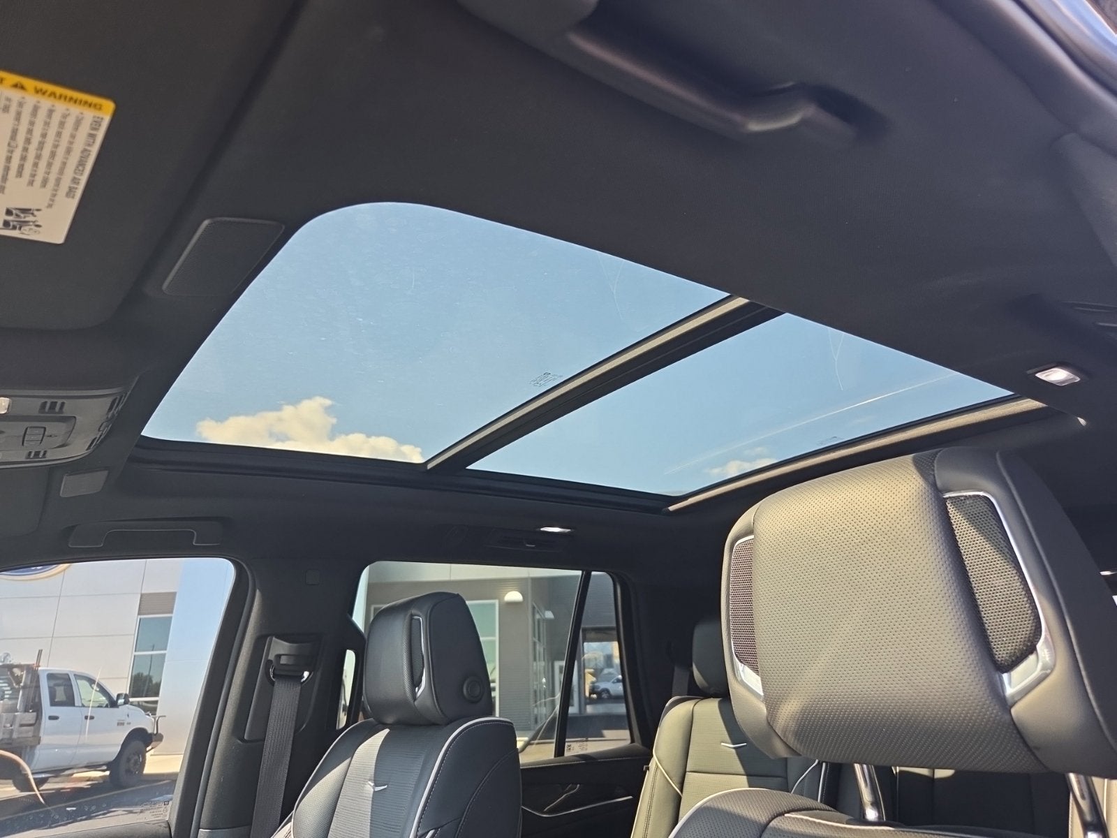 2023 Cadillac Escalade Sport